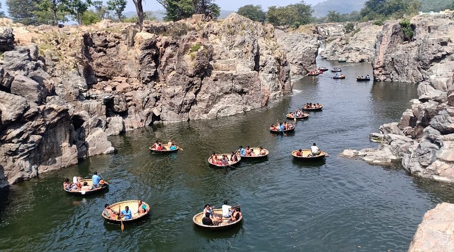 hogenakkal falls